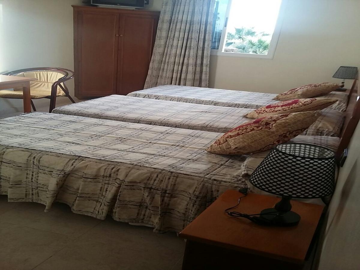 Motel Paris Dakar Selouane Eksteriør billede